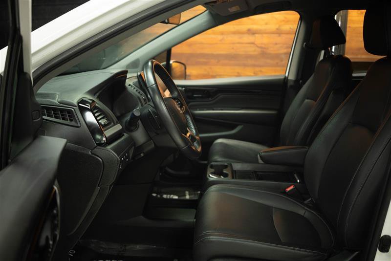 Used 2024 Honda Odyssey Touring image 9