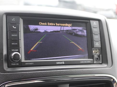 Used 2020 Dodge Grand Caravan SXT image 20