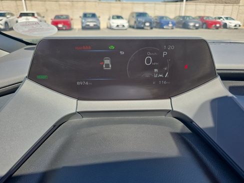 Certified 2025 Toyota Prius XLE image 20