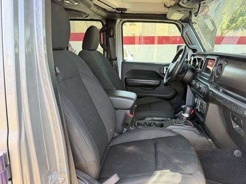 Used 2020 Jeep Wrangler Unlimited Sport AWD/4WD image 30