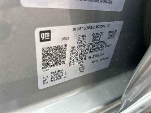Used 2023 Chevrolet Silverado 1500 RST w/ Max Trailering Package AWD/4WD image 35