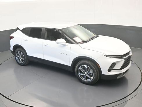 Used 2024 Chevrolet Blazer LT image 52