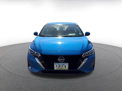 Used 2025 Nissan Sentra SV image 16