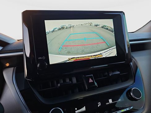 Used 2023 Toyota Corolla Cross L FWD image 13