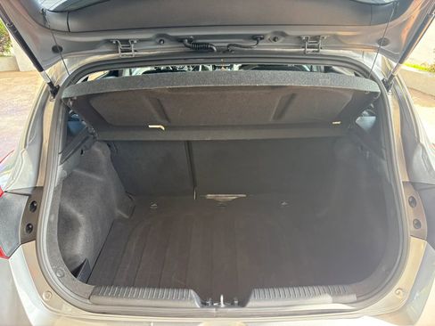 Used 2014 Hyundai Elantra GT FWD image 23