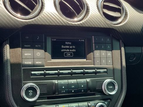 Certified 2017 Ford Mustang Coupe RWD image 25