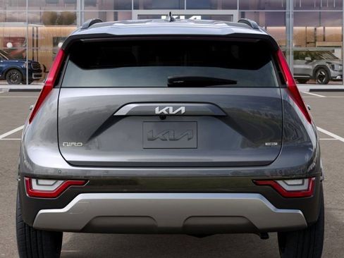 New 2026 Kia Niro SX Touring image 14