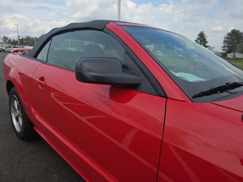 Used 2006 Ford Mustang GT image 7