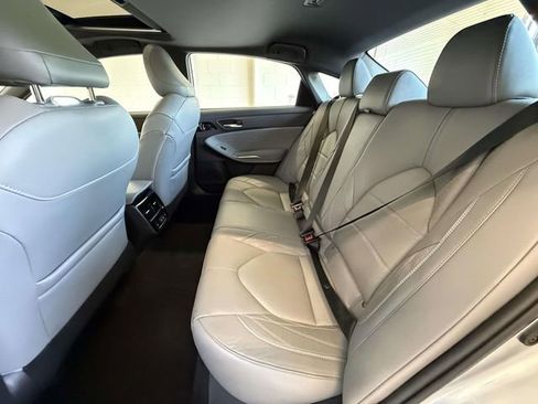 Used 2020 Toyota Avalon Limited w/ Advanced Safety Package FWD image 19