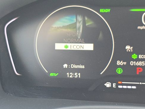 Used 2025 Honda Civic Sport image 38
