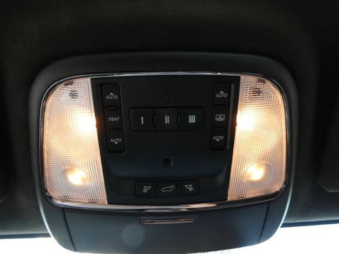 Used 2014 Jeep Grand Cherokee Summit AWD/4WD image 25