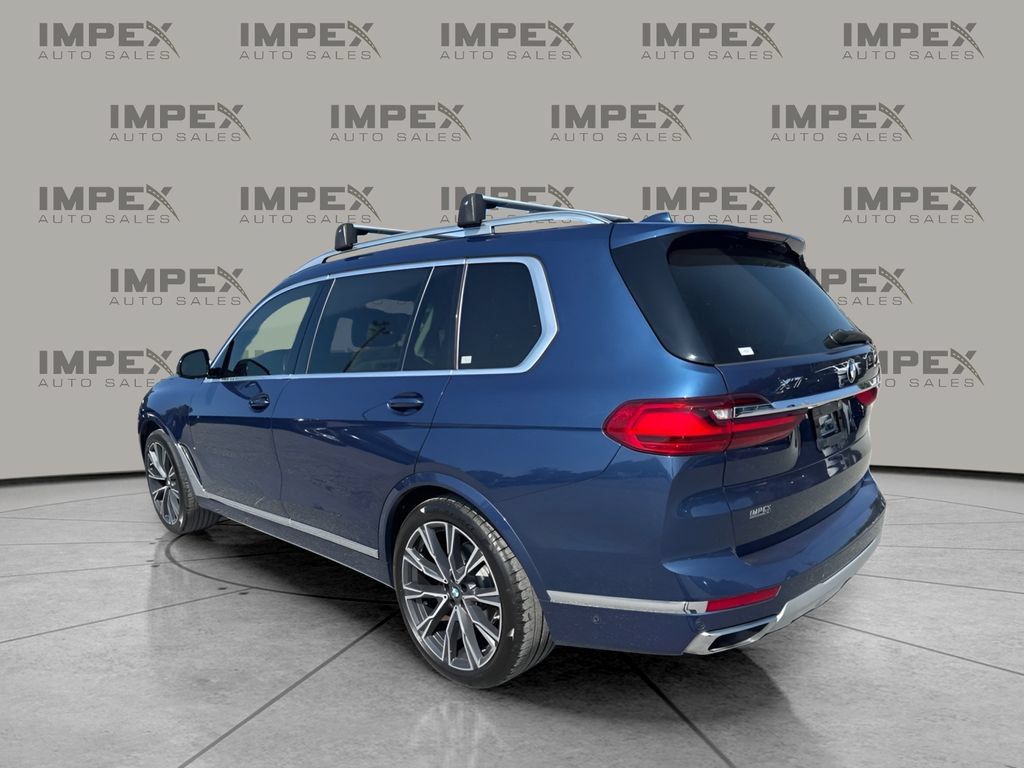 Used 2021 BMW X7 xDrive40i w/ Premium Package AWD/4WD image 3