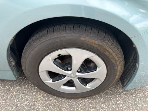 Used 2012 Toyota Prius Three FWD image 9
