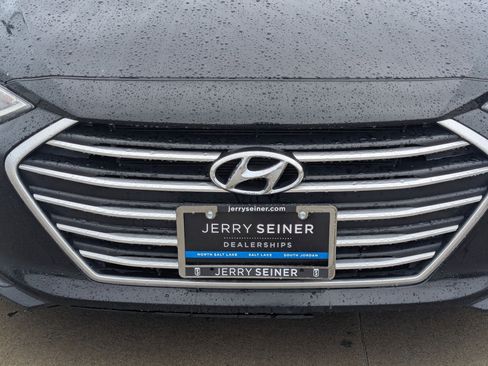 Used 2018 Hyundai Elantra Value Edition image 9