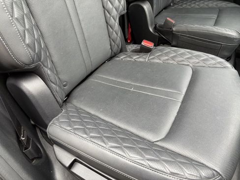 Used 2023 Kia Sorento SX Prestige image 37