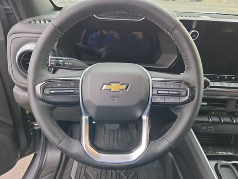 New 2025 Chevrolet Colorado LT w/ LT Convenience Package image 35