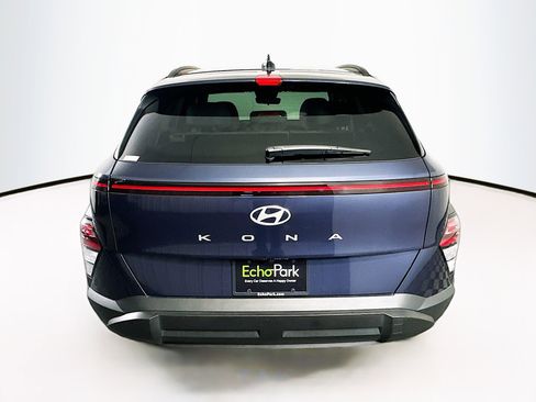 Used 2025 Hyundai Kona SEL image 7