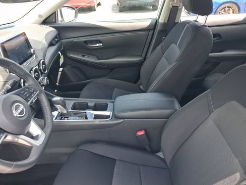 Used 2025 Nissan Sentra SV w/ All-Weather Package FWD image 18