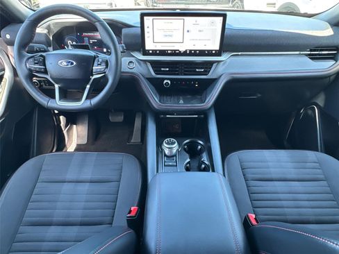 Used 2025 Ford Explorer ST-Line w/ Premium Package RWD image 21