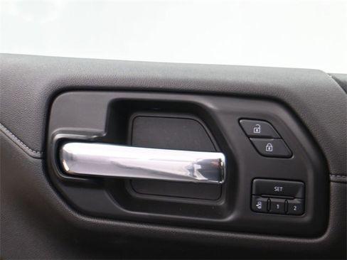 Used 2021 Chevrolet Silverado 1500 High Country w/ Safety Package II image 12