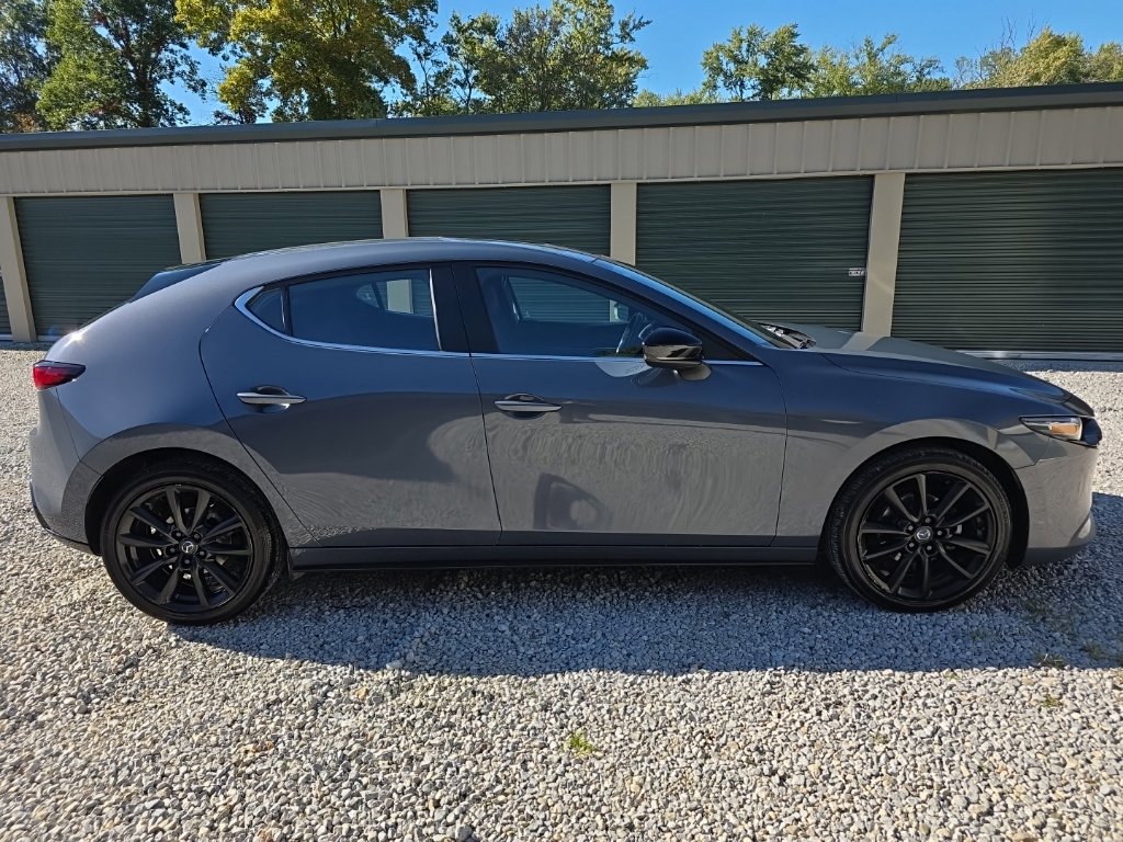 Used 2023 MAZDA MAZDA3 s FWD image 9