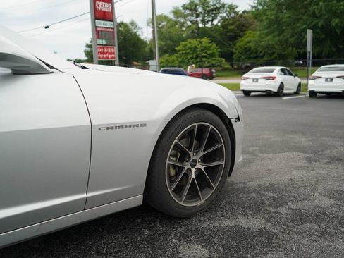 Used 2015 Chevrolet Camaro LT RWD image 18