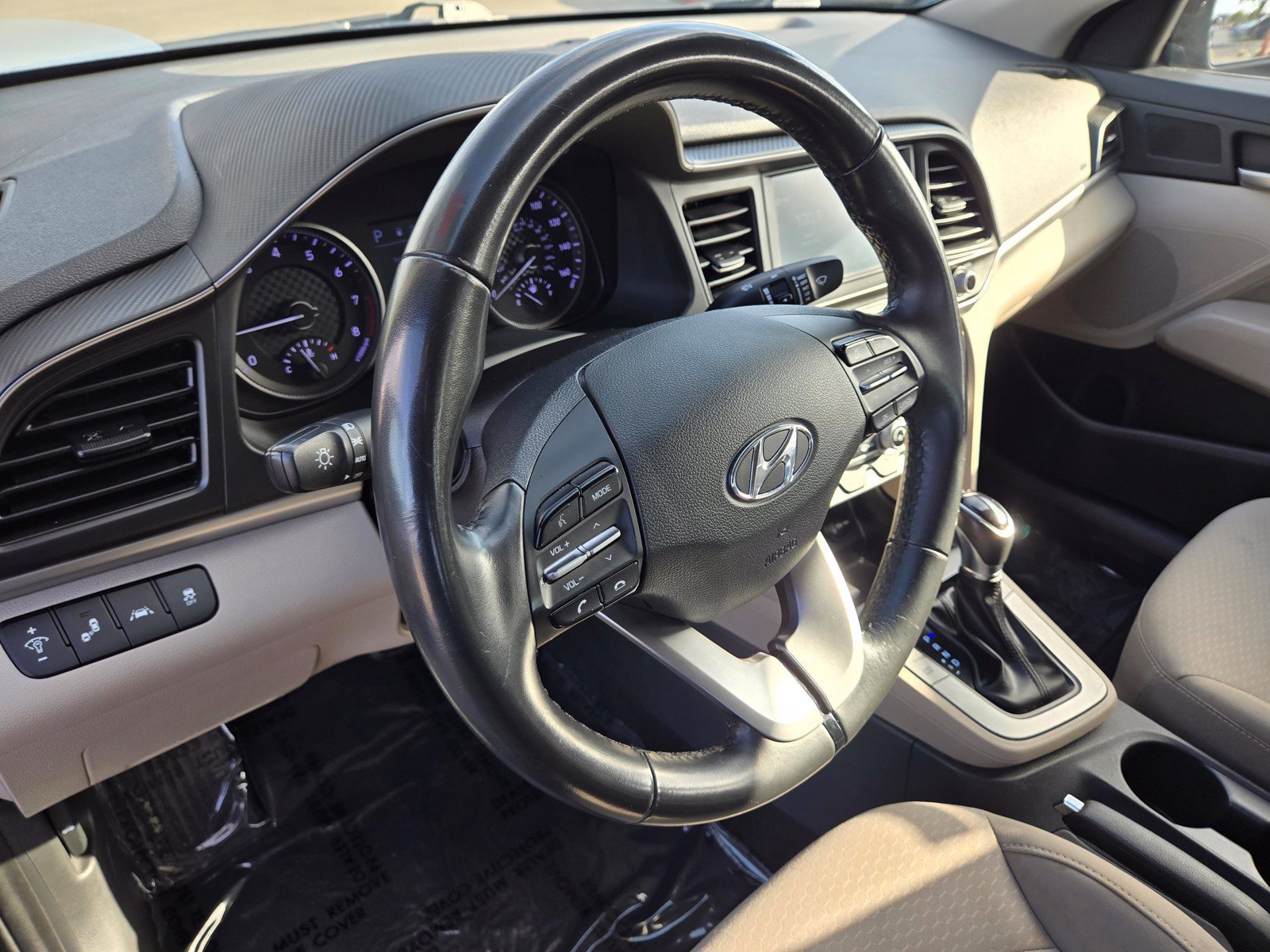 Used 2020 Hyundai Elantra Value Edition FWD image 13