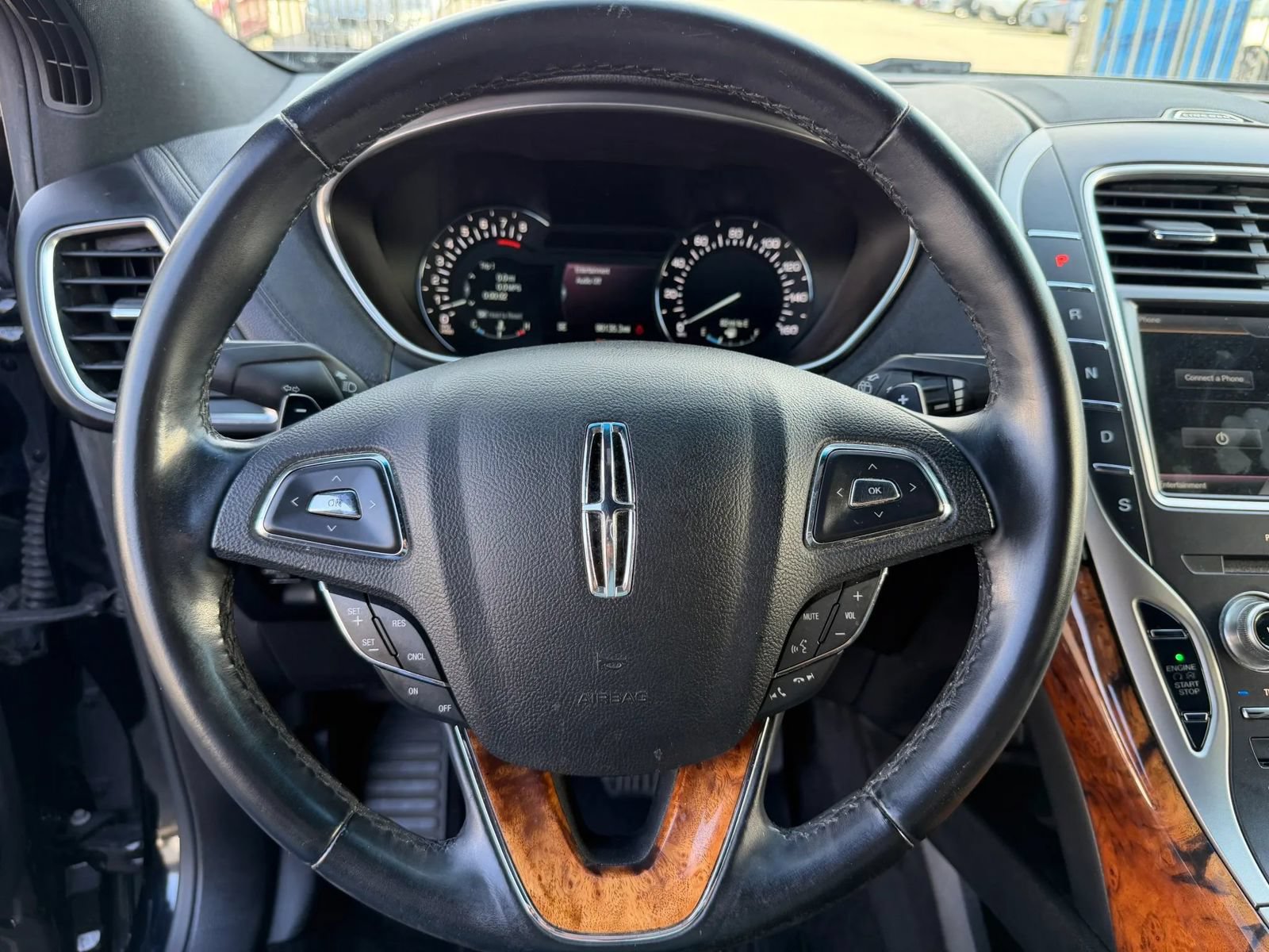Used 2016 Lincoln MKX Select FWD image 38