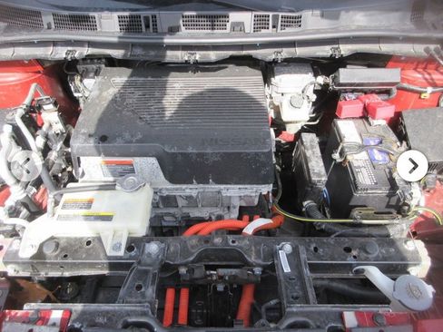 Used 2020 Nissan Leaf SV Plus w/ SV All Weather Package FWD image 15