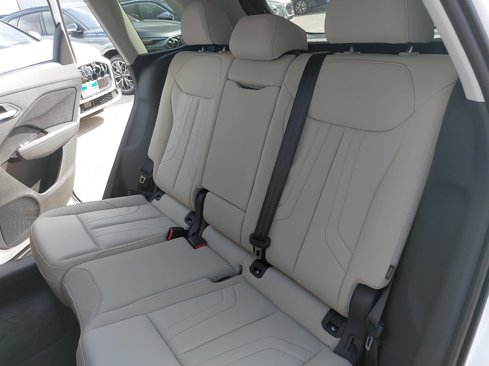 New 2026 Audi Q3 quattro 2.0T AWD/4WD image 14