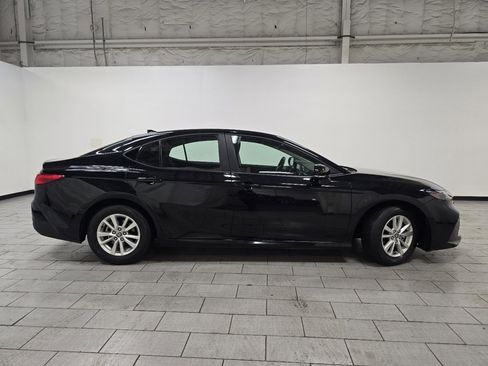 Certified 2025 Toyota Camry LE image 14