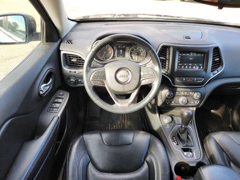 Used 2021 Jeep Cherokee Latitude Lux AWD/4WD image 15