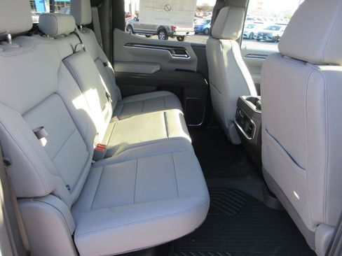 New 2026 Chevrolet Silverado 1500 LTZ w/ LTZ Premium Package image 21