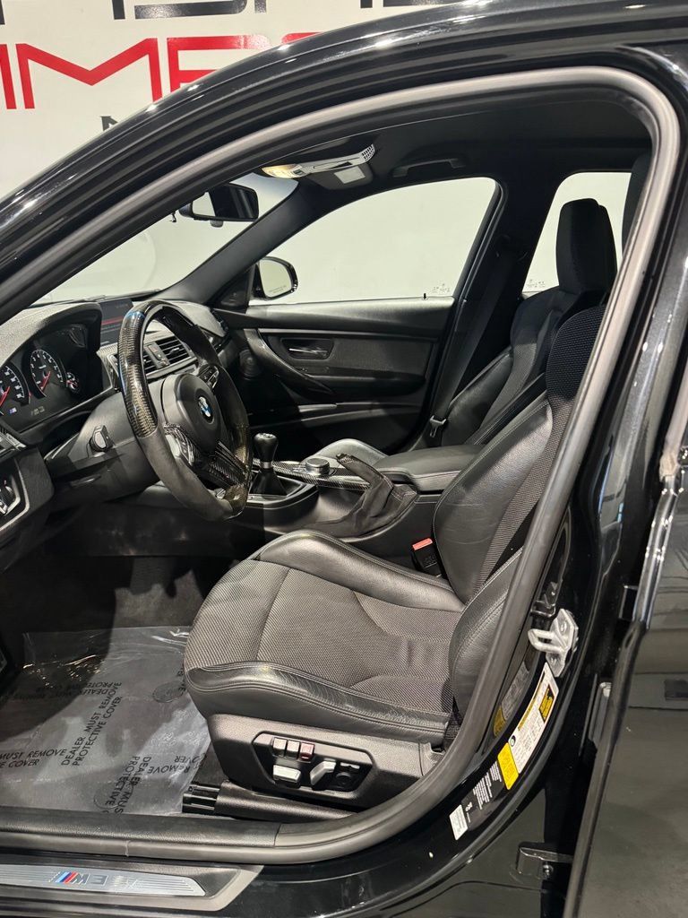 Used 2018 BMW M3 RWD image 12