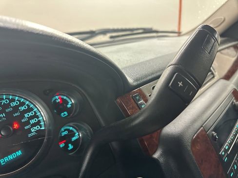 Used 2009 Chevrolet Silverado 1500 LTZ w/ Safety Package AWD/4WD image 35