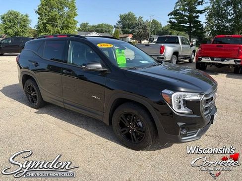 Used 2023 GMC Terrain AT4 w/ Infotainment Package II AWD/4WD image 2