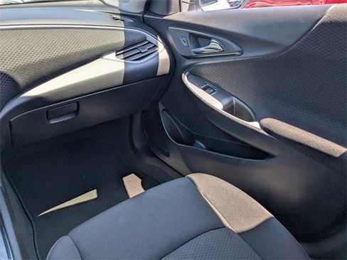 Used 2023 Chevrolet Malibu LT image 16