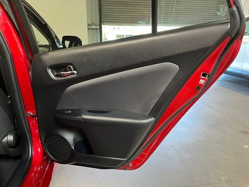 Used 2018 Toyota Prius Prime Premium w/ Carpet Mat Package FWD image 15