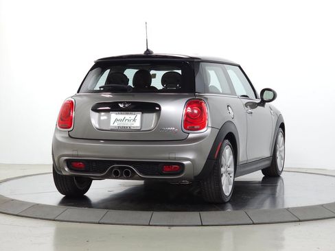 Used 2017 MINI Cooper S FWD image 9