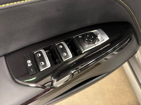 Used 2025 Kia K5 GT FWD image 22