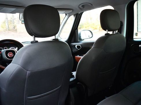 Used 2014 FIAT 500L Trekking w/ Popular Equipment Group image 18