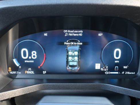 Used 2025 Ford Explorer Platinum w/ LUX Leather Package image 18