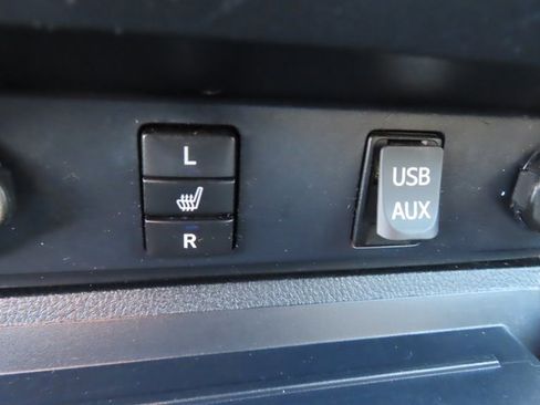 Used 2018 Toyota Tundra SR5 image 26