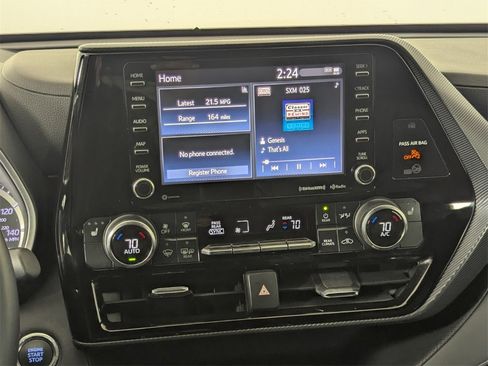 Used 2022 Toyota Highlander XSE image 18