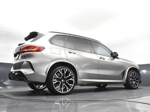 Used 2021 BMW X5 M AWD/4WD image 32