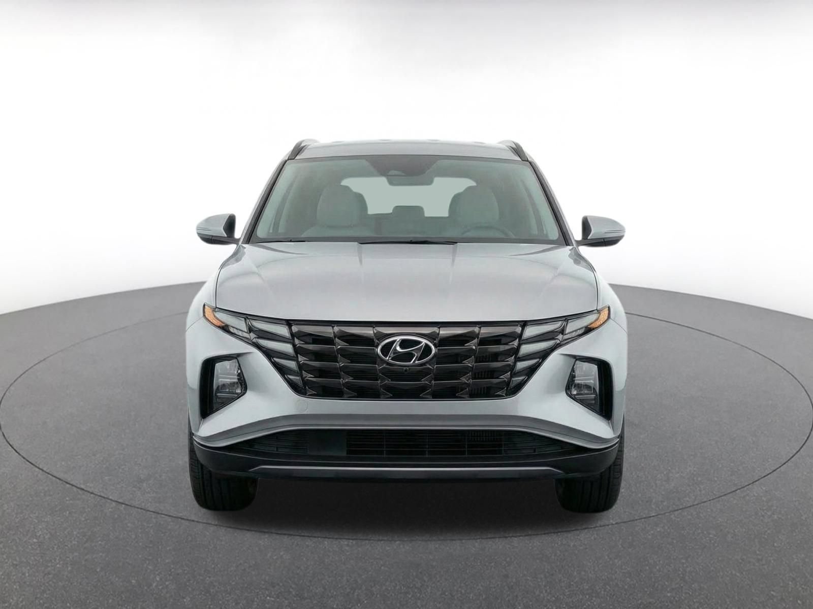 Used 2025 Hyundai Tucson SEL FWD image 2