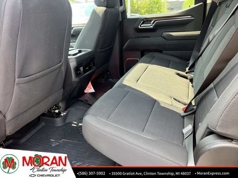 Used 2023 Chevrolet Silverado 1500 LT Trail Boss w/ Convenience Package II AWD/4WD image 14
