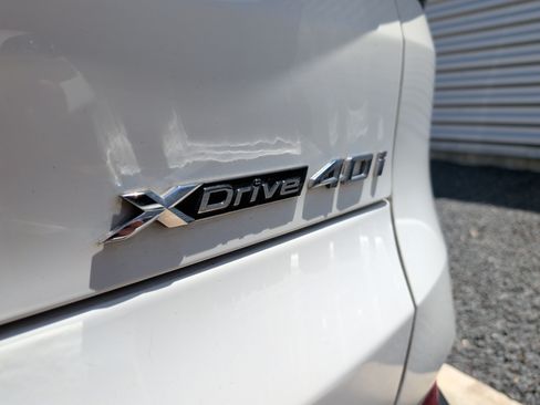 Used 2024 BMW X5 xDrive40i w/ Premium Package AWD/4WD image 35