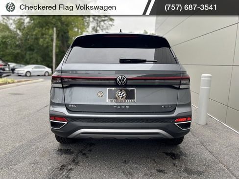 New 2025 Volkswagen Taos SEL image 18