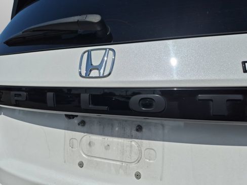 Used 2023 Honda Pilot EX-L image 28